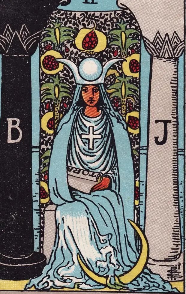 La Sacerdotisa